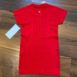 NWT Lululemon Swifty Tech SS Crew (Original Version) Size 4